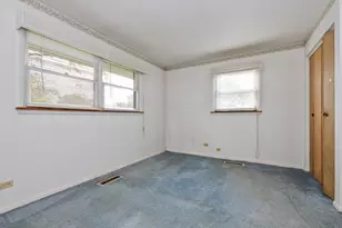 18770 Baker Ave, Country Club Hills, IL 60478 - Photo 9
