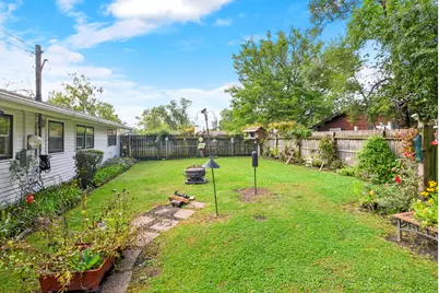 18770 Baker Avenue, Country Club Hills, IL 60478 - Photo 15