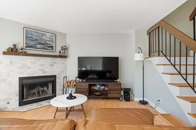 241 E Forest Knoll Drive, Palatine, IL 60074 - Photo 5