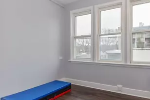 2633 W Carmen Ave, Chicago, IL 60625 - Photo 7