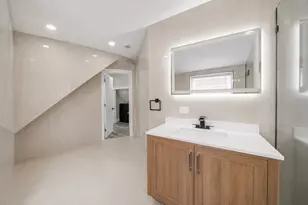 2407 S Albany Ave, Chicago, IL 60623 - Photo 19