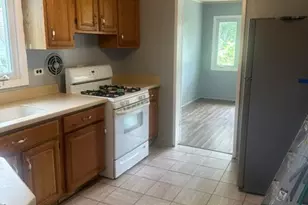353 Westgate Dr, Park Forest, IL 60466 - Photo 9