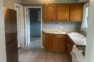 353 Westgate Dr, Park Forest, IL 60466 - Photo 11