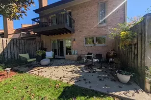 1817 Wildberry Dr, Glenview, IL 60025 - Photo 19