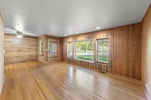 200 S Greeley St, Palatine, IL 60067 - Photo 5