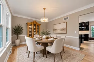 1221 W Sable Dr, Addison, IL 60101 - Photo 9