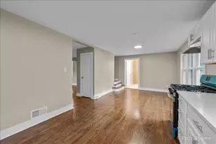 2608 Kashmiri Ave, McHenry, IL 60050 - Photo 11
