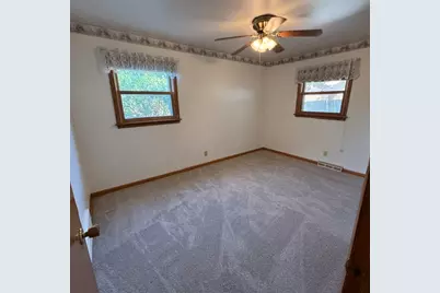 18092 W Il Rt 120, Grayslake, IL 60030 - Photo 13