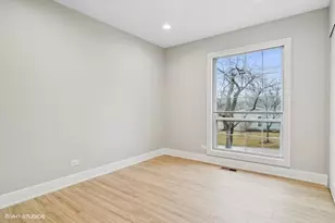 23726 N Overhill Dr, Lake Zurich, IL 60047 - Photo 13