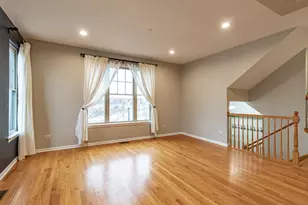 1140 Danforth Ct, Vernon Hills, IL 60061 - Photo 7