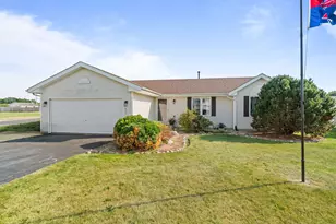 627 Cranbrook, Mount Morris, IL 61054 - Photo 1