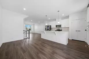 15603 Alice Mae Ct, Orland Park, IL 60462 - Photo 9