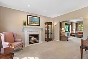 924 Merrill New Rd, Sugar Grove, IL 60554 - Photo 5