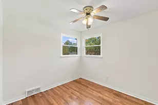 1252 S 8th Ave, Kankakee, IL 60901 - Photo 13