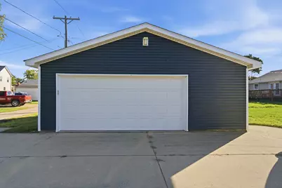 1252 S 8th Avenue, Kankakee, IL 60901 - Photo 5