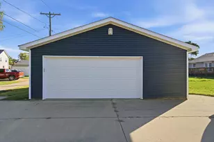 1252 S 8th Ave, Kankakee, IL 60901 - Photo 5