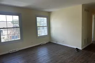 451 James Ct, Glendale Heights, IL 60139 - Photo 3
