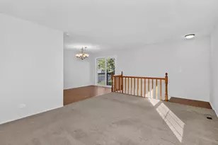 1101 Bunker Hill Ct, Wheaton, IL 60189 - Photo 3
