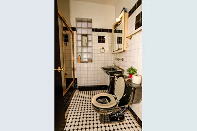 1540 N Mason Avenue, Chicago, IL 60651 - Photo 21