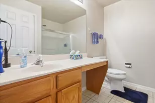 1404 Remington Ct, Grayslake, IL 60030 - Photo 15