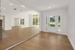 605 Polo Dr, Wheaton, IL 60187 - Photo 3