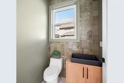 [Address not provided], Chicago, IL 60630 - Photo 13