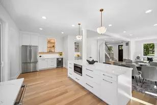 [Address not provided], Chicago, IL 60630 - Photo 11