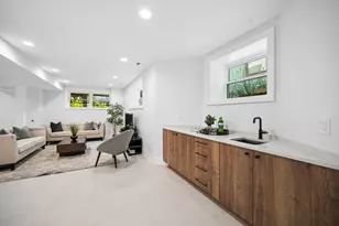 [Address not provided], Chicago, IL 60630 - Photo 23