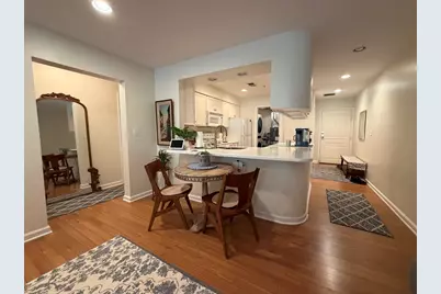 1635 N Milwaukee Avenue #105, Libertyville, IL 60048 - Photo 7