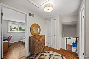 2012 N Kennicott Dr, Arlington Heights, IL 60004 - Photo 25