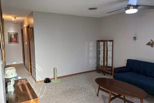 201 S Cherry St, Morrison, IL 61270 - Photo 9