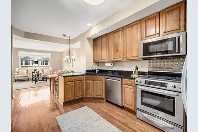 2596 Camberley Circle, Westchester, IL 60154 - Photo 17