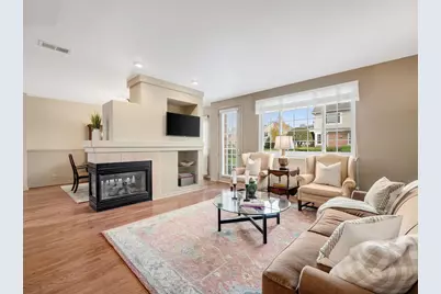 2596 Camberley Circle, Westchester, IL 60154 - Photo 13