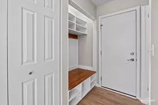 2718 Stonewall Ln, Joliet, IL 60435 - Photo 9