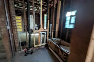 7829 S Marquette Ave, Chicago, IL 60649 - Photo 7