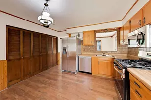 219 N William St, Mount Prospect, IL 60056 - Photo 7