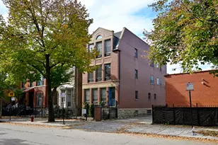 218 S Laflin St, Chicago, IL 60607 - Photo 1
