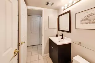 1720 E Shannon Ln, Palatine, IL 60074 - Photo 15