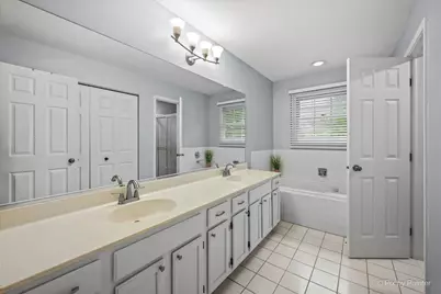 15 Castlerea Court, Cary, IL 60013 - Photo 31