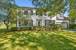 15 Castlerea Ct, Cary, IL 60013 - Photo 1