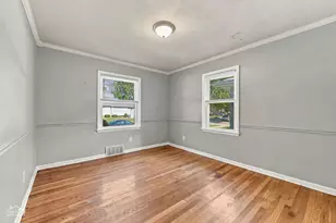 3617 Monroe St, Lansing, IL 60438 - Photo 9