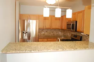 410 W Mahogany Ct, Palatine, IL 60067 - Photo 5