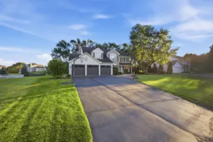 1245 Alexandra Blvd, Crystal Lake, IL 60014 - Photo 3