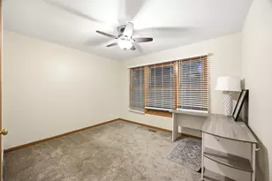 1245 Alexandra Blvd, Crystal Lake, IL 60014 - Photo 23