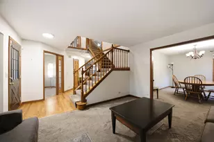 1245 Alexandra Blvd, Crystal Lake, IL 60014 - Photo 5