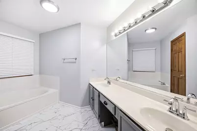1245 Alexandra Boulevard, Crystal Lake, IL 60014 - Photo 19