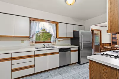 1713 Oak Street, Spring Grove, IL 60081 - Photo 13