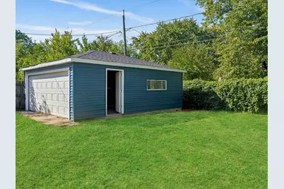 13110 S Saint Lawrence Avenue, Chicago, IL 60827 - Photo 23