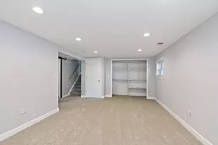 555 Lowden Ave, Glen Ellyn, IL 60137 - Photo 17