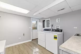 555 Lowden Ave, Glen Ellyn, IL 60137 - Photo 19